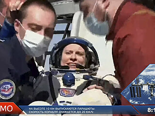 V kazask stepi pistla lo Sojuz MS-17.