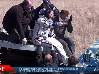 V Kazachstnu pistla lo Sojuz MS-17, v n se po pl roce z Mezinrodn...