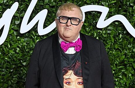 Módní svět přišel o legendu. Alber Elbaz učinil ze značky Lavin zářící hvězdu