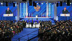 PETREK: V BIS, nebo Kremlu?