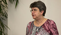 Irena Dvořáková, Katedry didaktiky fyziky MFF UK