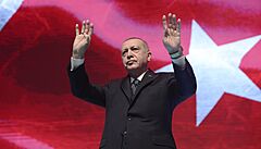 VIDEO: Turečtí poslanci se poprali kvůli kritice Erdoganovy politiky v Sýrii