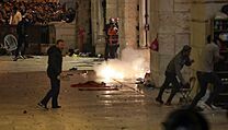 Desítky zraněných v Jeruzalémě, mezi nimi i šest policistů, zůstaly po...