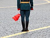 Ruský voják v uniform na moskevském Rudém námstí.