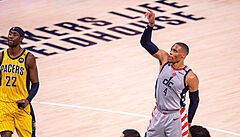 Westbrook vyrovnal rekord NBA a s Bealem dotáhl Washington k další výhře
