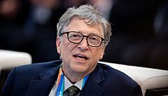 Akcionáři Microsoftu požadují dořešení Gatesových skandálů. Společnost prý aféry zametá pod koberec