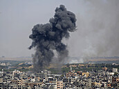 Izrael zasáhl raketou domy v pásmu Gazy.