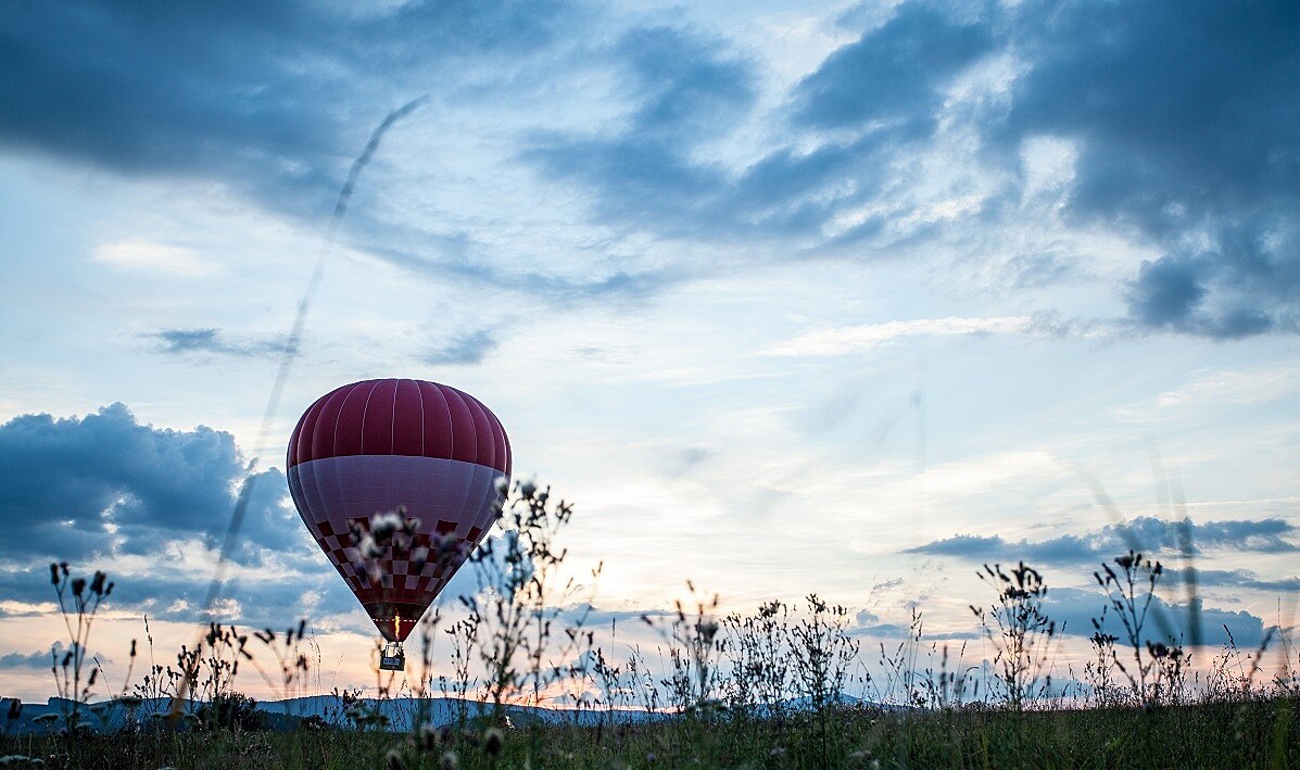 Jak probíhá let horkovzdušným balónem? Vyzkoušeli jsme to! | PR sdělení  komerční | Lidovky.cz