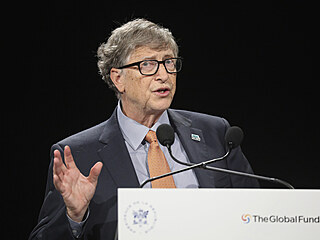 Bill Gates na fotografii z jna 2019 na veeru organizovanm nadac Global...