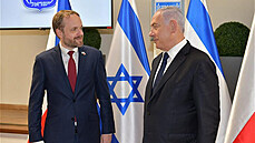 Ministr zahraničí Jakub Kulhánek (vlevo) se sešel 20. května 2021 v Tel Avivu s...