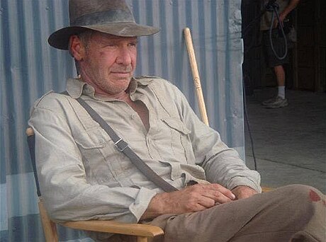 Harrison Ford op�t jako Indiana Jones.
