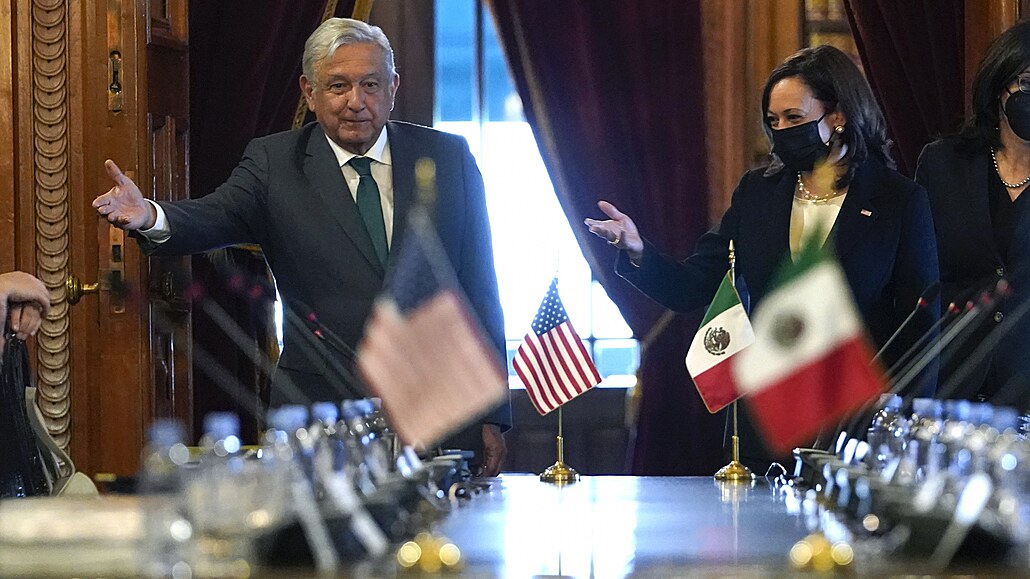 Viceprezidentka Spojených států Kamala Harrisová na návštěvě Mexika.