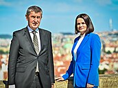 Premiér Andrej Babi s pedstavitelkou bloruské opozice Svjatlanou...
