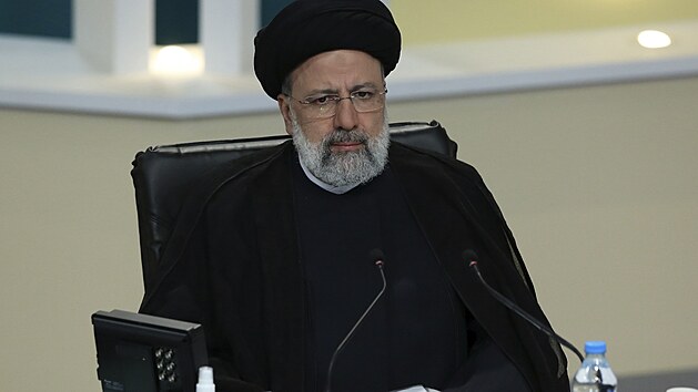 Nejpravdpodobnjí nástupce íránského prezidenta Rúháního, Ibrahím Raisí.