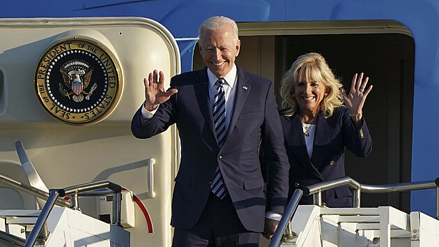 Americký prezident Joe Biden ve stedu pistál v prezidentském speciálu Air...