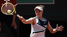 Tenistka Barbora Krejkov hraje proti Ameriance Cori Gauffov, 9. ervna...