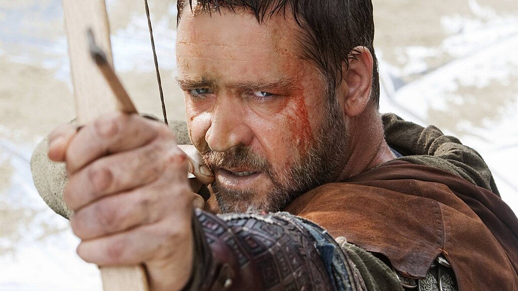 Nudný patron. Russell Crowe coby Robin Hood.
