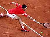 Semifinále French Open Djokovi - Nadal: Srb nkdy dosáhne na nemoné míky.