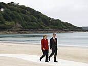 Nmecká kancléka Angela Merkelová se svým partnerem.