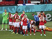 Zápas fotbalového mistrovství Evropy Dánsko - Finsko byl peruen kvli kolapsu...