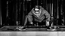 Inscenace Manelská historie.