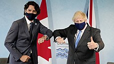 Kanadský premiér Trudeau s britským premiérem Johnsonem.