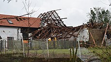 Extrmn siln bouka se prohnala tak na Lounsku.