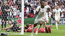 PETREK: Fotbal je kulat. Euro 2021 inspirativn ukazuje stdn moci