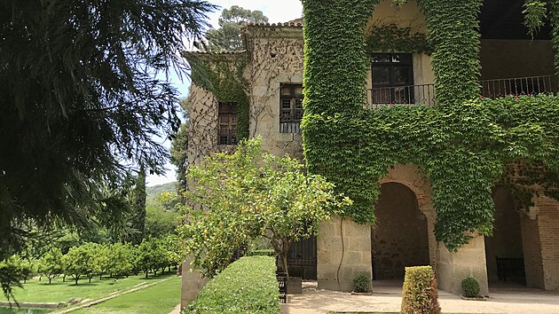 Monasterio de Yuste, okno zcela vlevo v prvním pate osvtlovalo oblíbený pokoj...