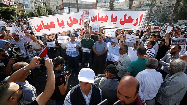 Protesty proti palestinskému pedákovi Mahmúdu Abbásovi ve mst Ramla.