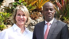 Haitský prezident Jovenel Moïse s ambasadorkou OSN Kelly Craftovou na...
