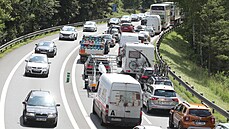 Na dálnici D1 proběhla dopravní uzavírka z důvodu demolice mostu u obce Kaliště.