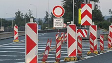 Na dálnici D1 proběhla dopravní uzavírka z důvodu demolice mostu u obce Kaliště. | na serveru Lidovky.cz | aktuální zprávy
