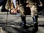 Ve dvou jihoafrických provinciích propukly násilné protesty v souvislosti s...