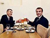 Andrej Babi jako premiér pivítal také francouzského prezidenta Macrona.