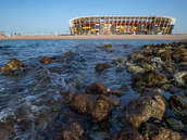 Stadion Ras Abu Aboud v katarském Dauha, kde se odehraje sedm zápas...