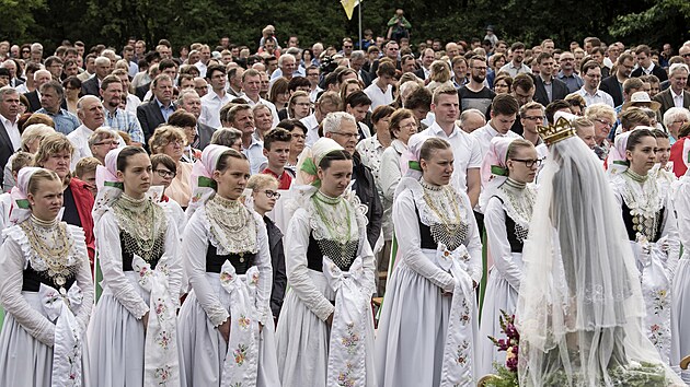 Svoboda volby? Luickosrbské eny na rozdíl od nkerých eských en bojují za...