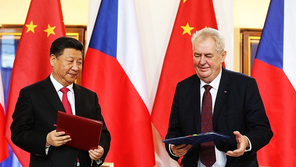 Český prezident Miloš Zeman a čínský prezident Si Ťin-pching.