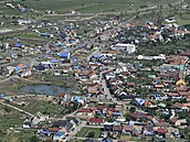 Msíc po tornádu - obec Mikulice na Beclavsku na leteckém snímku.