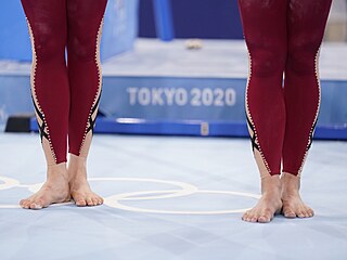 Dresy nmeckho tmu gymnastek na olympid v Tokiu.