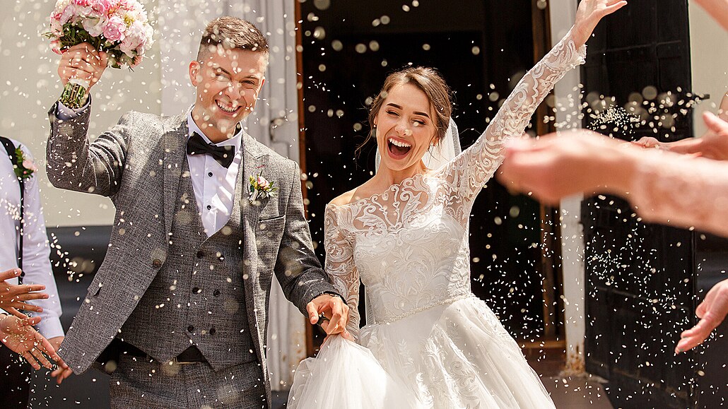 Svatební agentury evidují největší poptávku za poslední roky.