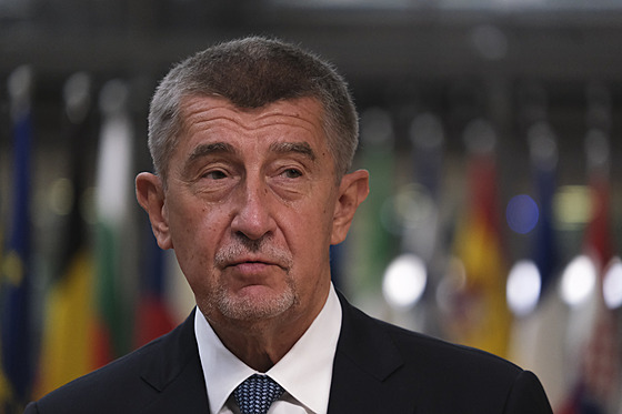 Jsou volby opravdu tak velkou neznámou? Sázkové kancelá�e o nich mají jasno!