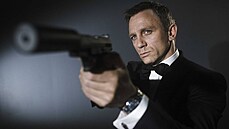 Prožijte padesát let s agentem 007, láká výstava