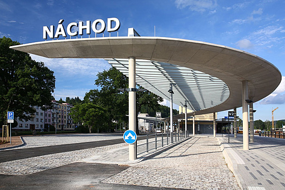 Moderní nádra�í v Náchod�