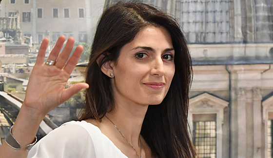 Starostka �íma Virginia Raggiová asi mandát neobhájí.