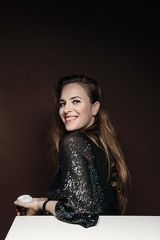 Petra Nesva�ilov�