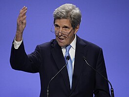 Zvltn americk emisar pro otzky klimatu, John Kerry