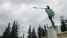 Thermopyly. Socha krále Leonidase. Antickou bitvu zpropagoval snímek 300 na...