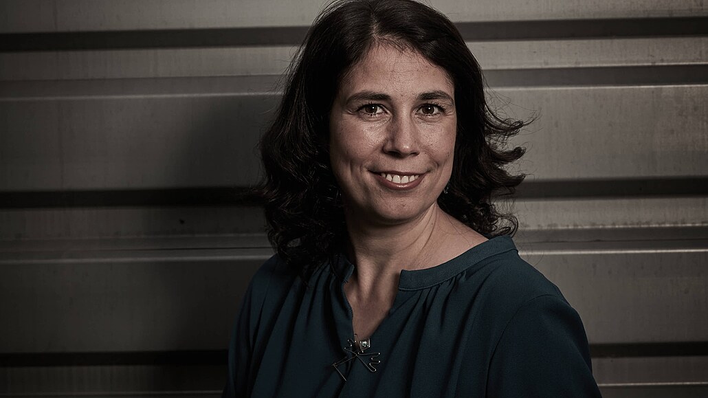 Katarína Vl�ková