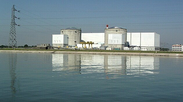 Francouzská jaderná elektrárna Fassenheim na hranicích s Nmeckem.